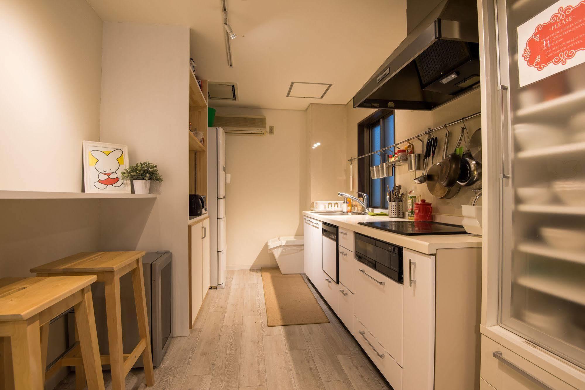 Senba Guest house